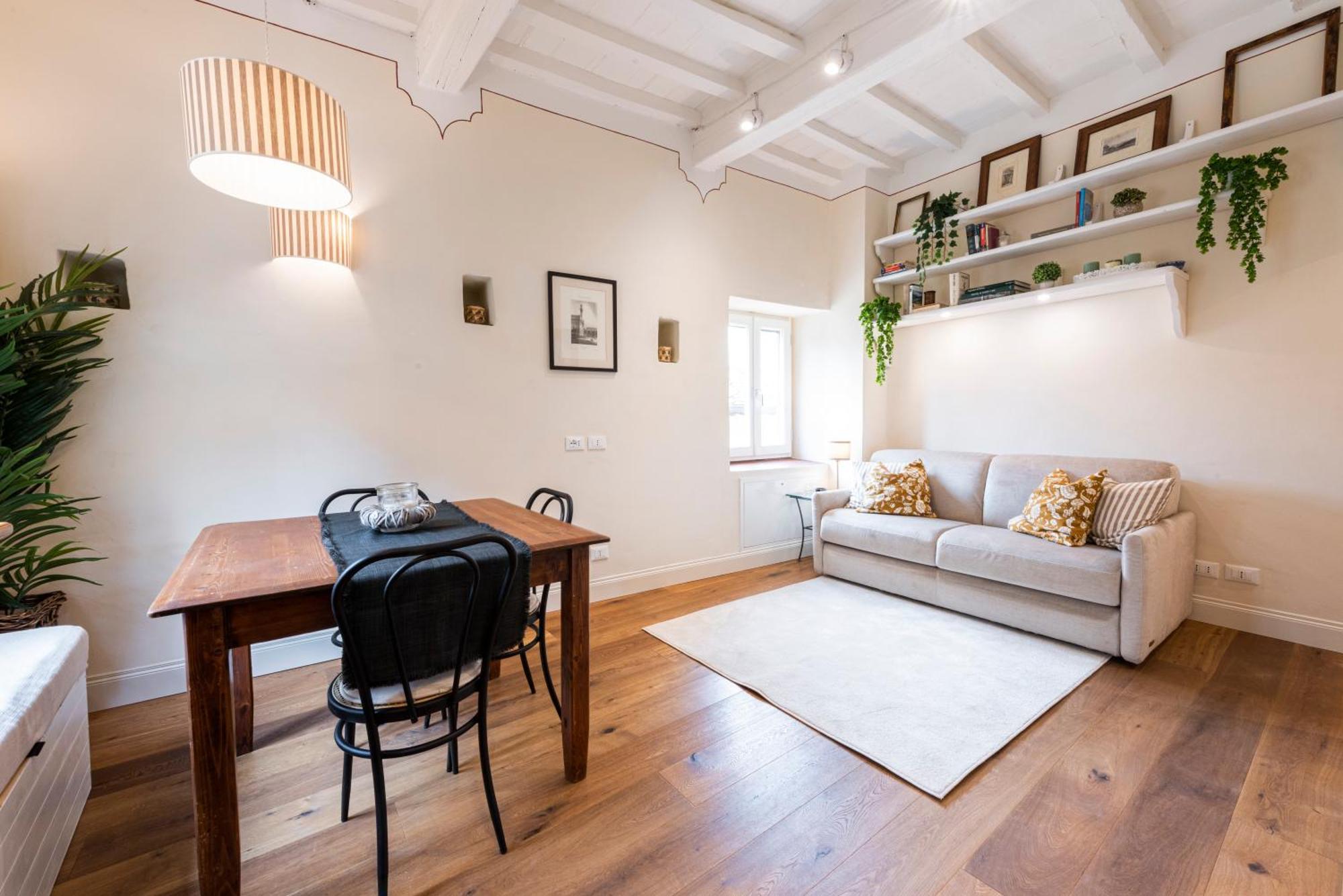 Charming Tornabuoni By Mmega Apartment Florence